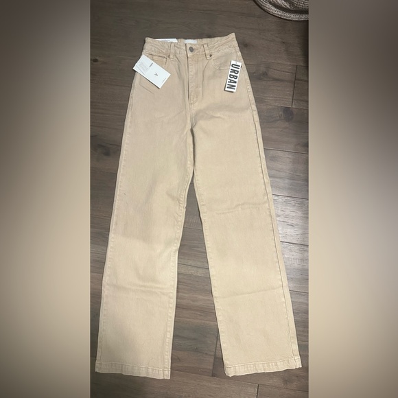 Urban Outfitters Abrand Jeans in Latte - Picture 2 of 6